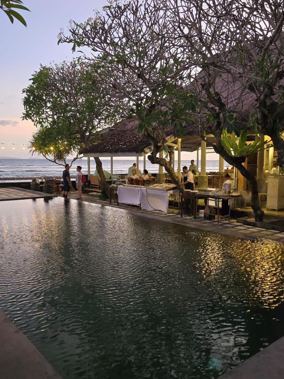 Alam Candi Resort 甘地达萨 外观 照片